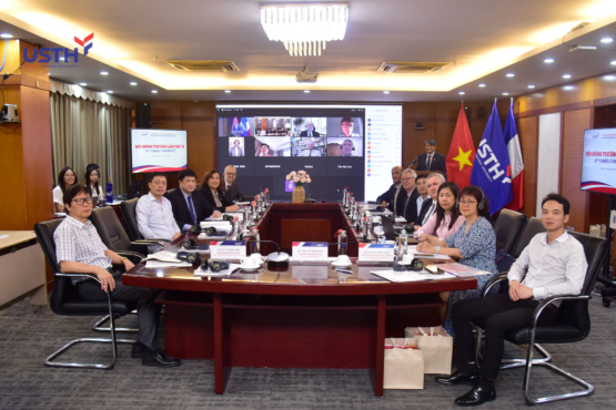 USTH successfully held the 10th University Council meeting