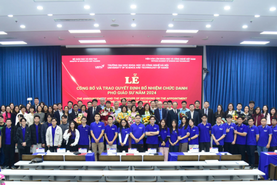 Ceremony honoring the Third-Class Labor Order, awarding the Certificate of Commendation from the Hanoi Police Department, and announcing the Associate Professor appointments in 2024