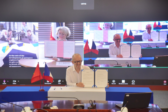 USTH signed MoU with ISAE-SUPAERO (France)