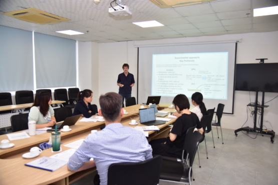 GRADUATION THESIS DEFENSE OF 3RD-YEAR FRENCH DOUBLE-DEGREE STUDENTS AT USTH GRADUATION THESIS DEFENSE OF 3RD-YEAR FRENCH DOUBLE-DEGREE STUDENTS AT USTH