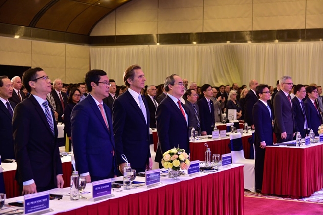 Đồng chí Bí thư Thành ủy TP.Hồ Chí Minh Nguyễn Thiện Nhân và Phó Thủ tướng Vũ Đức Đam cùng các đại biểu tại lễ kỷ niệm