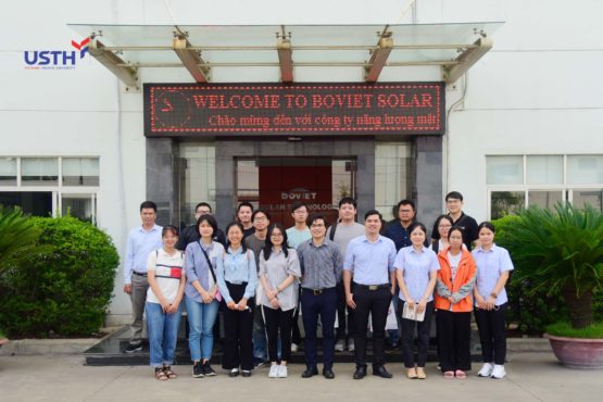 Sinh viên Khoa Khoa học Vật liệu tiên tiến và Công nghệ nano thăm quan Công ty Boviet