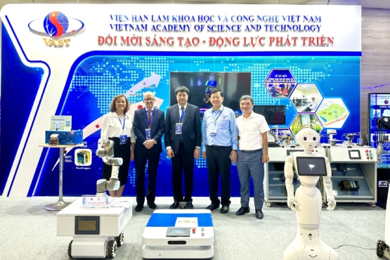 USTH cùng đoàn đại diện VAST tham gia Triển lãm Quốc tế Đổi mới Sáng tạo Việt Nam 2023 (VIIE 2023)