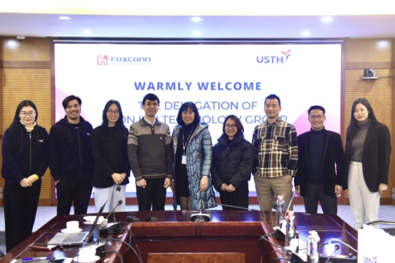 Buổi gặp gỡ giữa USTH và Tập đoàn KHKT Hồng Hải tại Việt Nam (Foxconn)