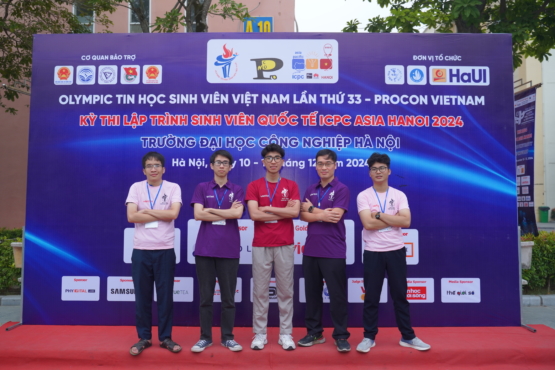 Đội tuyển USTH ghi dấu ấn trong lần đầu tham gia Olympic Tin học Sinh viên toàn quốc 2024