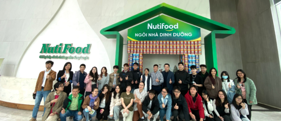 Ghé thăm nhà máy sữa Nutifood cùng sinh viên ngành Khoa học và Công nghệ Thực phẩm