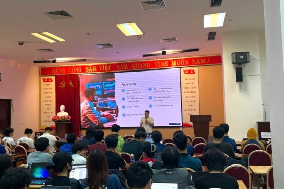 Tiếp cận thực tiễn ngành Khoa học Dữ liệu cùng chuyên gia từ seminar Data Science 360°