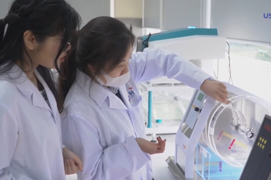 Chuyến đi thực tế tại doanh nghiệp của sinh viên ngành Công nghệ sinh học – Phát triển thuốc