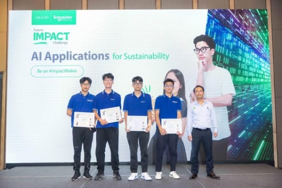 Nhóm sinh viên ngành Công nghệ Kỹ thuật Cơ điện tử USTH nằm trong Top 7 cuộc thi Future Impact Challenge 2025