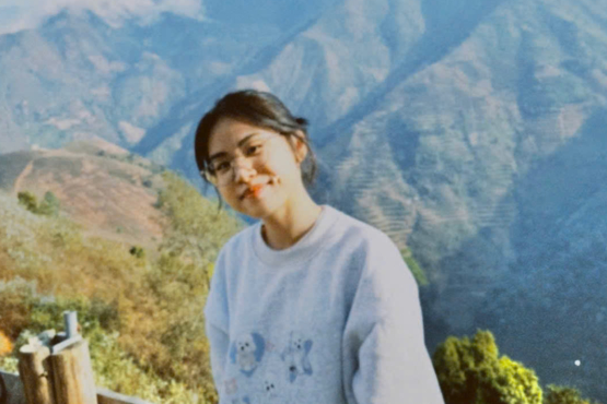 Rẽ ngang từ Tâm lý học, nữ sinh Hà Giang xuất sắc giành học bổng 80% ngành Dược