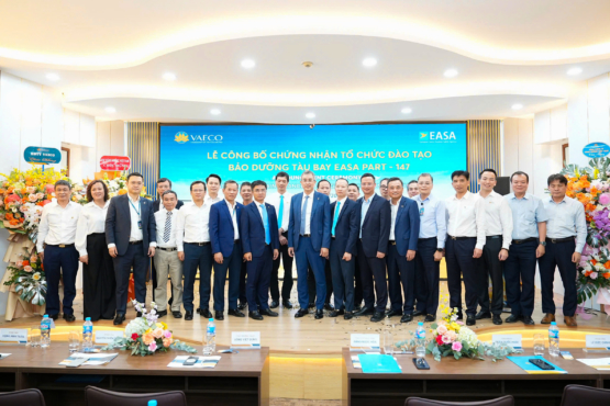 VAECO đạt chuẩn đào tạo châu Âu về bảo dưỡng tàu bay: Nâng cấp cơ hội việc làm toàn cầu cho sinh viên Kỹ thuật Hàng không USTH VAECO đạt chuẩn đào tạo châu Âu về bảo dưỡng tàu bay: Nâng cấp cơ hội việc làm toàn cầu cho sinh viên Kỹ thuật Hàng không USTH