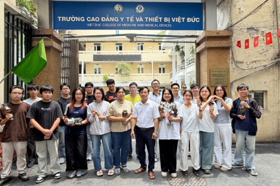 Từ giảng đường đến bệnh viện tuyến đầu: Chương trình kiến tập của sinh viên ngành Khoa học và Công nghệ Y khoa (MST)