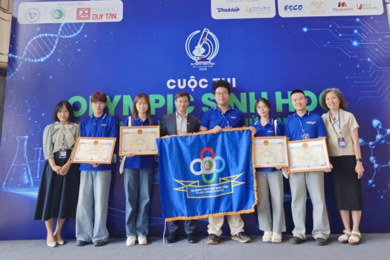 Thành tích nổi bật của sinh viên USTH tại Olympic Sinh học Sinh viên toàn quốc 2026 Thành tích nổi bật của sinh viên USTH tại Olympic Sinh học Sinh viên toàn quốc 2026