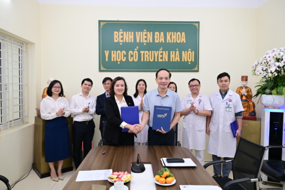 USTH và Bệnh viện Đa khoa Y học Cổ truyền Hà Nội ký kết Biên bản ghi nhớ hợp tác USTH và Bệnh viện Đa khoa Y học Cổ truyền Hà Nội ký kết Biên bản ghi nhớ hợp tác
